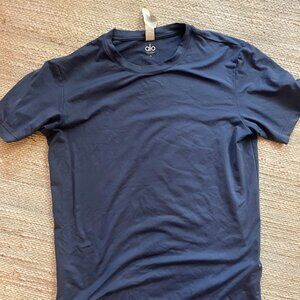 Alo Conquer Reform Crewneck Short Sleeve, Men's Medium,  Bluestone